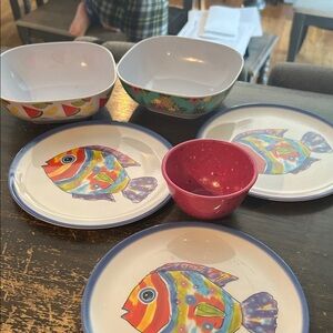 Colorful Fish and Floral Dinnerware Set
